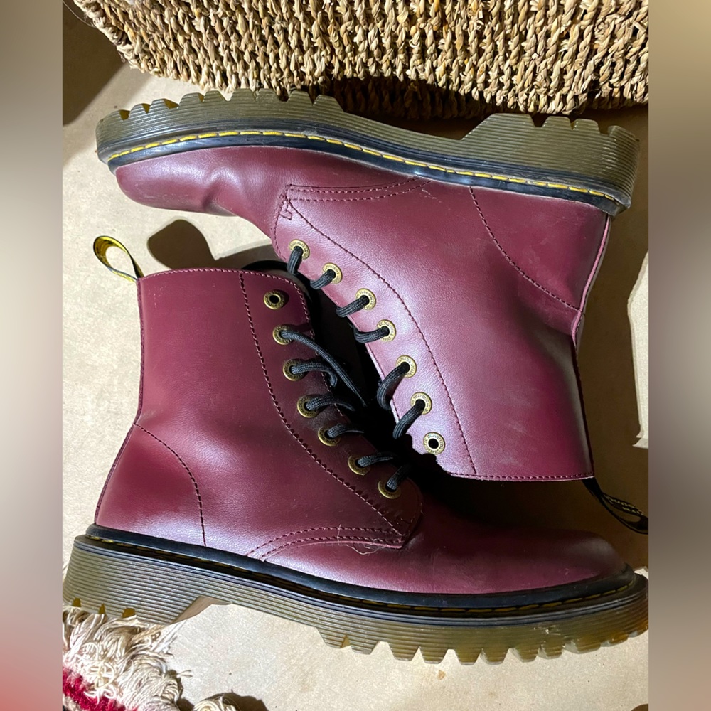 Red Dr. Martins